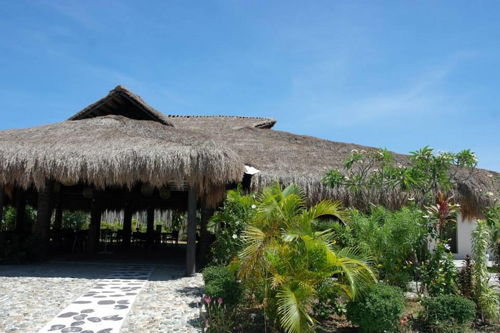 Natures Garden Park Resort And Spa Lapu-Lapu City Exterior foto